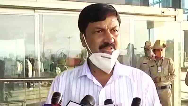 'ಶಾಸಕಿ ಬಗ್ಗೆ ಮಾತಾಡಬೇಡ ಎಂದು ವರಿಷ್ಠರ ವಾರ್ನಿಂಗ್ ಇದೆ.. ಹಾಗಾಗಿ ಕಳೆದ 6 ತಿಂಗಳಿನಿಂದ ಒಂದು ಶಬ್ದ ಮಾತನಾಡಿಲ್ಲ'