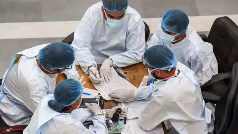 ಭತ್ಯೆಗಳ ಪರಿಷ್ಕರಣೆ ಮಾಡಿ ವೈದ್ಯಾಧಿಕಾರಿಗಳಿಗೆ ಸಿಹಿಸುದ್ದಿ ನೀಡಿದ ರಾಜ್ಯ ಸರ್ಕಾರ.. ಭತ್ಯೆಗಳ ಪರಿಷ್ಕರಣೆ ಮಾಡಿ ವೈದ್ಯಾಧಿಕಾರಿಗಳಿಗೆ ಸಿಹಿಸುದ್ದಿ ನೀಡಿದ ರಾಜ್ಯ ಸರ್ಕಾರ..