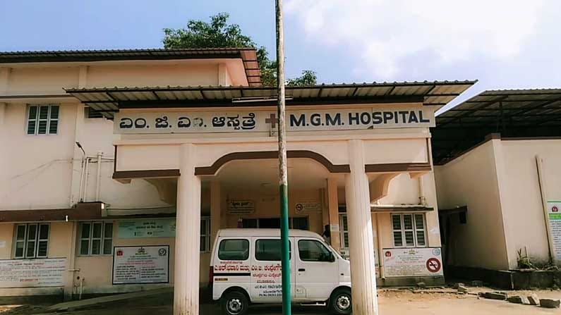 ಆಸ್ಪತ್ರೆಗೆ ನುಗ್ಗಿ ಮಹಿಳೆಯ ಸರ ದೋಚಲು ಯತ್ನ: ಸ್ಥಳಿಯರ ಆಕ್ರೋಶ