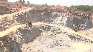 ನೇಣು ಬಿಗಿದುಕೊಂಡು ವ್ಯಕ್ತಿ ಆತ್ಮಹತ್ಯೆಗೆ ಶರಣ.. ಎಲ್ಲಿ, ಏಕೆ?