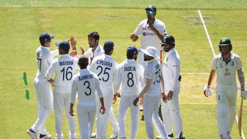 India vs Australia Test Cricket 2020 | ಬಾಕ್ಸಿಂಗ್ ಡೇ ಟೆಸ್ಟ್; ಟಾಸ್ ಗೆದ್ದ ಆಸ್ಟ್ರೇಲಿಯಾ ಬ್ಯಾಟಿಂಗ್, ಉತ್ತಮ ಆರಂಭ ಪಡೆದ ಭಾರತ India vs Australia Test Cricket 2020 | ಬಾಕ್ಸಿಂಗ್ ಡೇ ಟೆಸ್ಟ್; ಟಾಸ್ ಗೆದ್ದ ಆಸ್ಟ್ರೇಲಿಯಾ ಬ್ಯಾಟಿಂಗ್, ಉತ್ತಮ ಆರಂಭ ಪಡೆದ ಭಾರತ