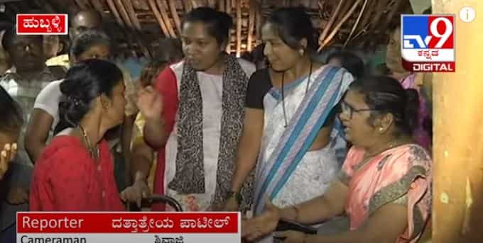 ಚಾಲಾಕಿ ವಂಚಕಿಯರಿಗೆ ಮಹಿಳೆಯರ ಗೂಸಾ..! ಕೆಲಸ ಕೊಡಿಸೋದಾಗಿ ಹೇಳಿ ಹಣ ಪಡೆದು ಕೈಕೊಟ್ಟವರಿಗೆ ಗೂಸಾ