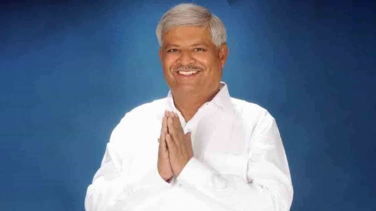 ನಾನ್ಯಾರು ಗೊತ್ತಾ?.. 3 ಬಾರಿ ಎಲೆಕ್ಷನ್ ಸ್ಪರ್ಧಿಸಿ ಸೋತವನು! -ಪರಾಜಿತ JDS ಅಭ್ಯರ್ಥಿಯಿಂದ ಆವಾಜ್ ಆರೋಪ ನಾನ್ಯಾರು ಗೊತ್ತಾ?.. 3 ಬಾರಿ ಎಲೆಕ್ಷನ್ ಸ್ಪರ್ಧಿಸಿ ಸೋತವನು! -ಪರಾಜಿತ JDS ಅಭ್ಯರ್ಥಿಯಿಂದ ಆವಾಜ್ ಆರೋಪ