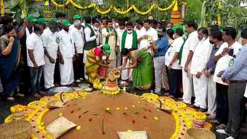 ಕೋಲಾರದಲ್ಲಿ ರೈತರೊಂದಿಗೆ ಒಂದು ದಿನ’ ಕಾರ್ಯಕ್ರಮಕ್ಕೆ ಚಾಲನೆ ನೀಡಿದ ಕೃಷಿ ಸಚಿವ ಬಿ.ಸಿ. ಪಾಟೀಲ್