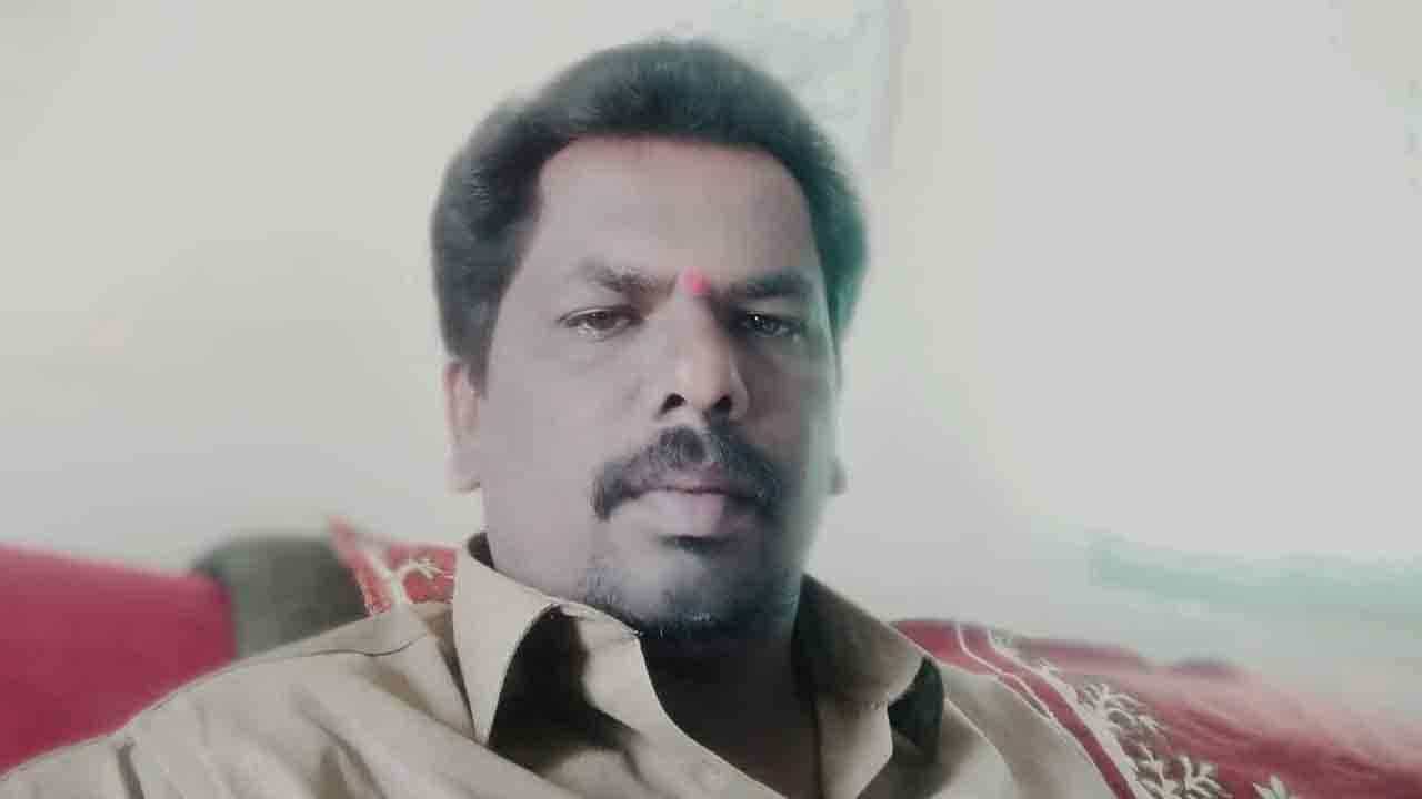 ಸಾಲಬಾಧೆಯಿಂದ ಬೇಸತ್ತು.. ಆವನಿ ಬಳಿ ತೋಟದಲ್ಲಿ ಅನ್ನದಾತ ನೇಣಿಗೆ ಶರಣು ಸಾಲಬಾಧೆಯಿಂದ ಬೇಸತ್ತು.. ಆವನಿ ಬಳಿ ತೋಟದಲ್ಲಿ ಅನ್ನದಾತ ನೇಣಿಗೆ ಶರಣು