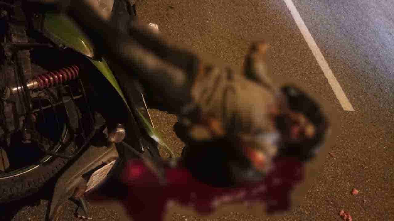 ಟಾಟಾ ಏಸ್, ಬೈಕ್ ನಡುವೆ ಡಿಕ್ಕಿ: ಸವಾರ ಸ್ಥಳದಲ್ಲೇ ದುರ್ಮರಣ