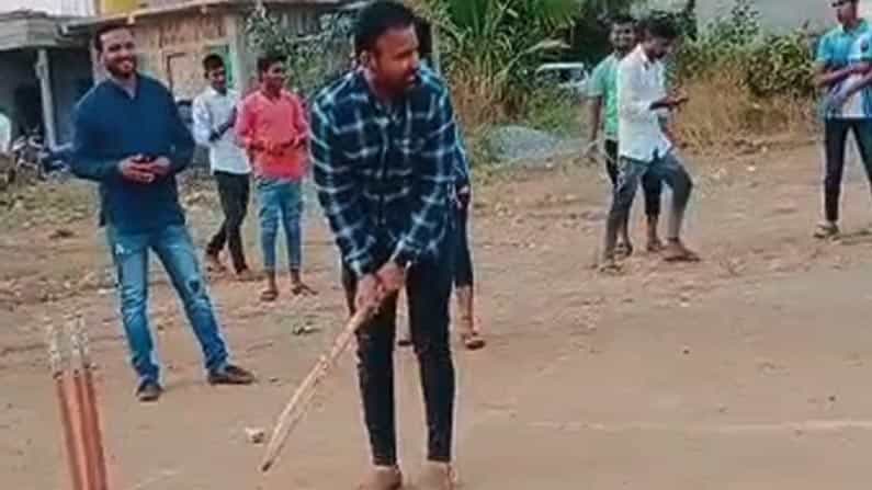 ಬ್ಯಾಟ್ ಹಿಡಿದು ಸಕ್ರಿಯ ರಾಜಕೀಯಕ್ಕೆ ರೀಎಂಟ್ರಿ ಕೊಟ್ರ ಸಂತೋಷ್ ಲಾಡ್! ಕಾಂಗ್ರೆಸ್ಸಿಗೋ ಫುಲ್ ಕನ್ಫ್ಯೂಶನ್