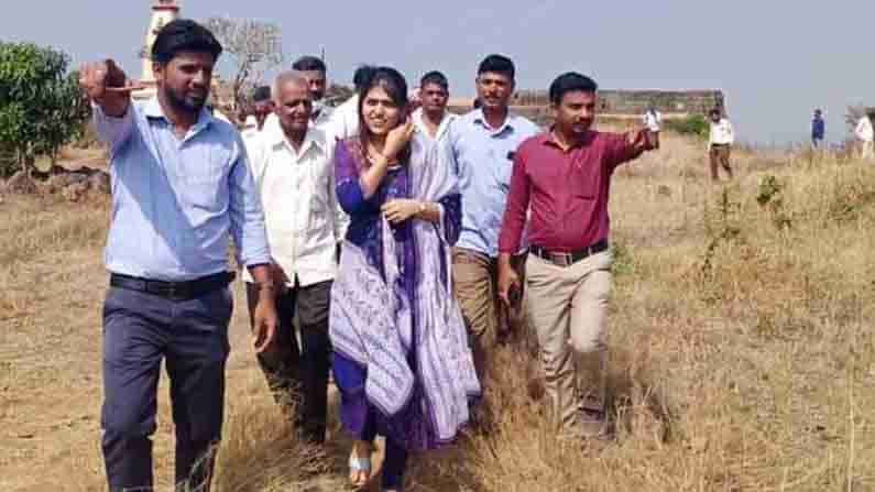 ಸುರೇಶ್ ಅಂಗಡಿ ಕಿರಿಯ ಪುತ್ರಿ ಶ್ರದ್ಧಾ ಶೆಟ್ಟರ್‌ಗೆ ಸಿಗುತ್ತಾ ಬಿಜೆಪಿ ಟಿಕೆಟ್?