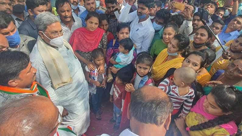ಕಾಂಗ್ರೆಸ್ ಪಕ್ಷ ಕಾರ್ಮಿಕರ ಪರವಾಗಿ ಇದೆ: ವಿಪಕ್ಷ ನಾಯಕ ಸಿದ್ದರಾಮಯ್ಯ ಕಾಂಗ್ರೆಸ್ ಪಕ್ಷ ಕಾರ್ಮಿಕರ ಪರವಾಗಿ ಇದೆ: ವಿಪಕ್ಷ ನಾಯಕ ಸಿದ್ದರಾಮಯ್ಯ