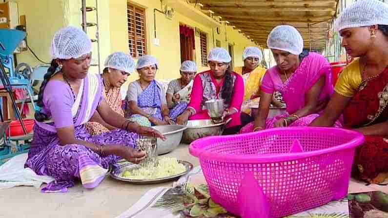 ಸಾವಯವ ಕೃಷಿ ಪದ್ಧತಿಯಲ್ಲಿ ಯಶಸ್ಸು ಕಂಡ ಮಹಿಳೆಯರು: ವೇದಿಕ್ ಸಂಸ್ಥೆ ಮೂಲಕ ಸ್ವಾವಲಂಬಿ ಬದುಕು