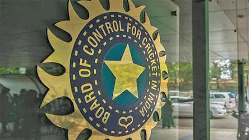 India Cricket Schedule 2021-23: ಭಾರತೀಯ ಸೀನಿಯರ್ ಆಟಗಾರರಿಗೆ ಬಿಡುವಿಲ್ಲದ ಶೆಡ್ಯೂಲ್ ಪ್ರಕಟಿಸಿದ ಬಿಸಿಸಿಐ India Cricket Schedule 2021-23: ಭಾರತೀಯ ಸೀನಿಯರ್ ಆಟಗಾರರಿಗೆ ಬಿಡುವಿಲ್ಲದ ಶೆಡ್ಯೂಲ್ ಪ್ರಕಟಿಸಿದ ಬಿಸಿಸಿಐ