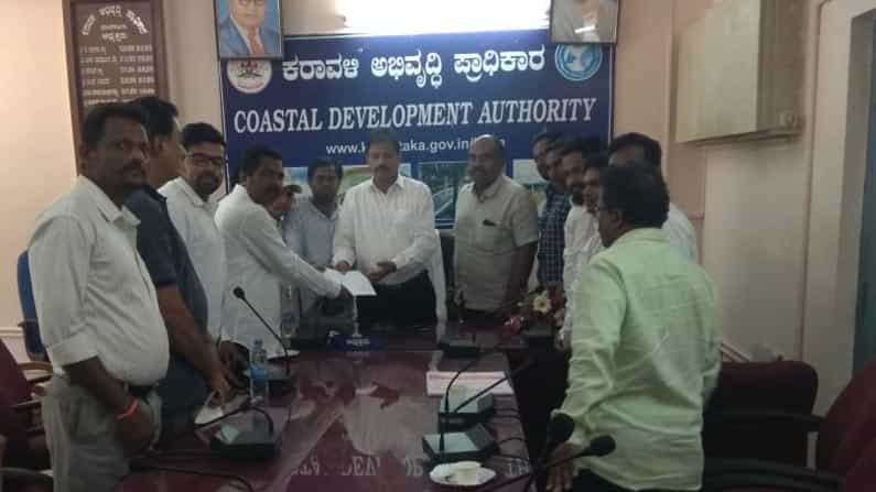 ಕರಾವಳಿ ಅಭಿವೃದ್ಧಿ ಪ್ರಾಧಿಕಾರದ ನಿರ್ದೇಶಕರಾಗಿ ಮಂಜುನಾಥ್ ಅಧಿಕಾರ ಸ್ವೀಕಾರ ಕರಾವಳಿ ಅಭಿವೃದ್ಧಿ ಪ್ರಾಧಿಕಾರದ ನಿರ್ದೇಶಕರಾಗಿ ಮಂಜುನಾಥ್ ಅಧಿಕಾರ ಸ್ವೀಕಾರ