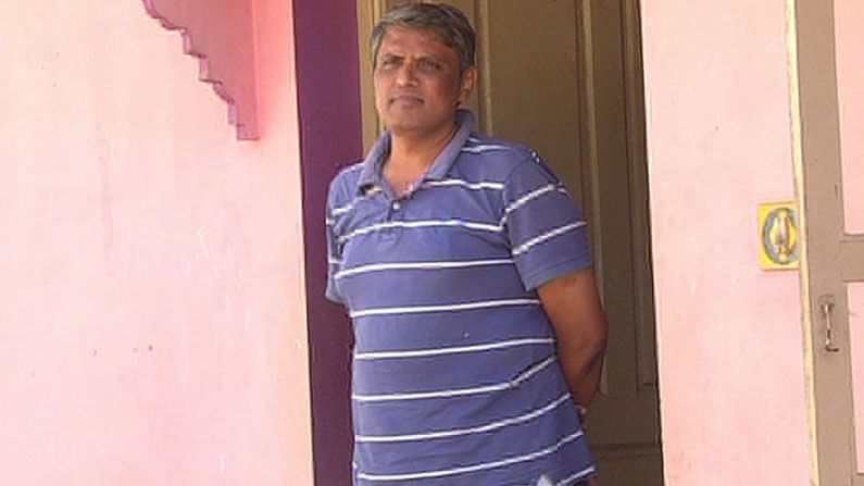 ಕಂದಾಯ ಸಚಿವ PA ವಿರುದ್ಧ ಕಾನೂನು ಸಮರ: ನಿಷ್ಟಾವಂತ ಸಬ್ ರಿಜಿಸ್ಟ್ರಾರ್ರಿಂದ ಶೃಂಗೇರಿ ಠಾಣೆಯಲ್ಲಿ ದೂರು ದಾಖಲು!