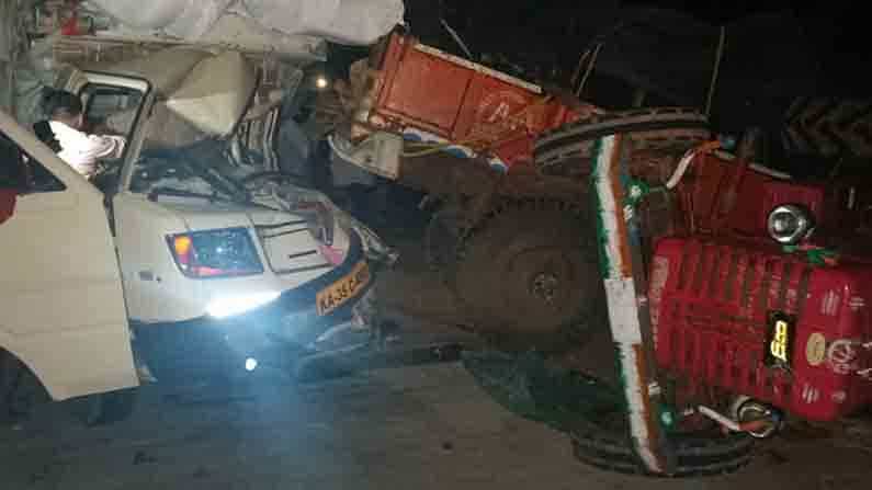 Mishaps ಕರ್ನಾಟಕಕ್ಕೆ ಇಂದು ಕರಾಳ ಸೋಮವಾರ: ರಾಜ್ಯದ 4 ಜಿಲ್ಲೆಗಳಲ್ಲಿ ಅವಘಡ, ಅಪಘಾತ, ದುರಂತ.. Mishaps ಕರ್ನಾಟಕಕ್ಕೆ ಇಂದು ಕರಾಳ ಸೋಮವಾರ: ರಾಜ್ಯದ 4 ಜಿಲ್ಲೆಗಳಲ್ಲಿ ಅವಘಡ, ಅಪಘಾತ, ದುರಂತ..
