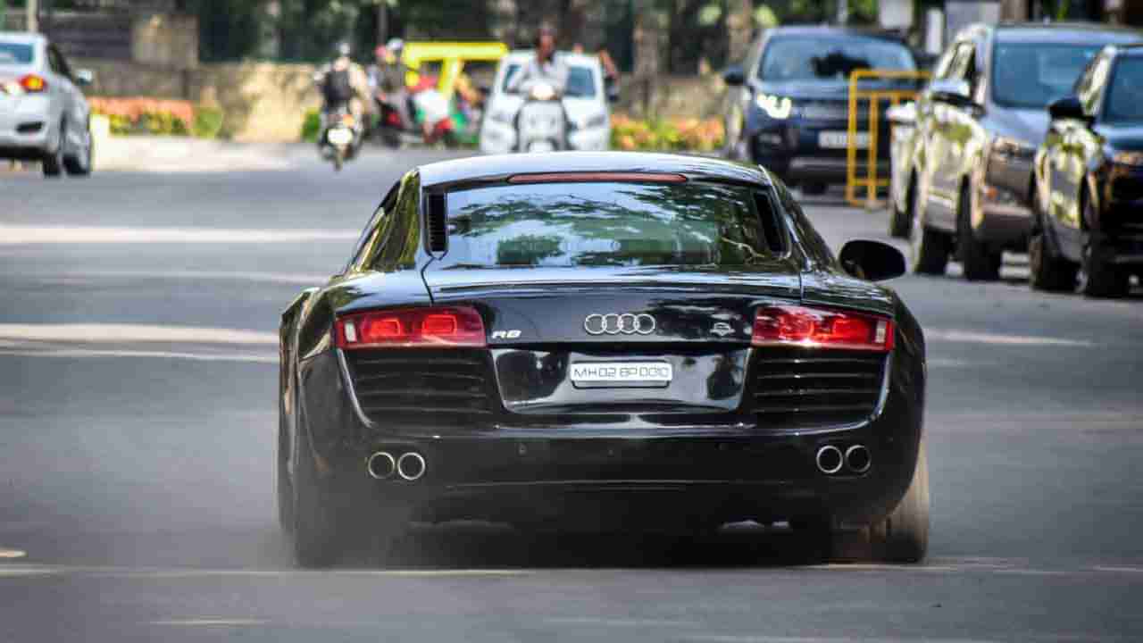 Audi R8 ಕಾರಿನಲ್ಲಿ ಬಂದು.. ಆಟೋಗೆ ಡಿಕ್ಕಿ ಹೊಡೆದು ಪರಾರಿಯಾಗಿದ್ದ ಕಾರು ಚಾಲಕ ಪತ್ತೆ