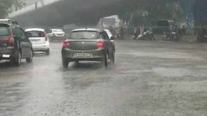 Bengaluru Rain: ಬೆಂಗಳೂರಿನಲ್ಲಿ ಇಂದು ಮಧ್ಯಾಹ್ನದಿಂದಲೇ ಮಳೆ ಪ್ರಾರಂಭ; ರಾಜ್ಯದ ಹಲವೆಡೆ ವರುಣ ಸಿಂಚನದ ಸಾಧ್ಯತೆ