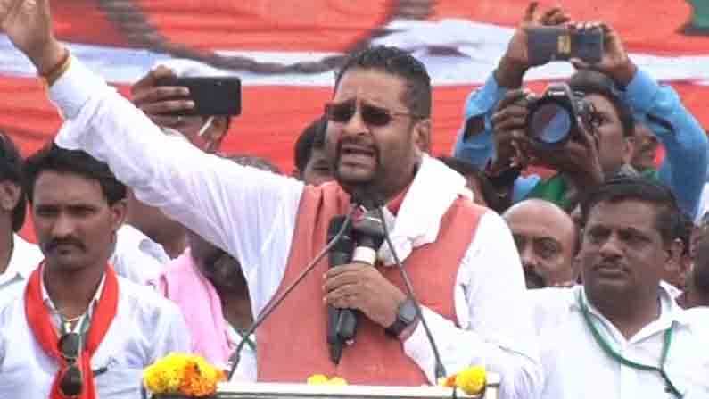 ನೊಟೀಸ್ ಕೊಟ್ಟರೆ ನನ್ನ ಬಾಯಿ ಬಂದ್ ಆಗಲ್ಲ, ನಾವು ಮೀಸಲಾತಿ ಪಡೆದೇ ಹೋಗುತ್ತೇವೆ: ಬಸನಗೌಡ ಪಾಟೀಲ ಯತ್ನಾಳ್ ನೊಟೀಸ್ ಕೊಟ್ಟರೆ ನನ್ನ ಬಾಯಿ ಬಂದ್ ಆಗಲ್ಲ, ನಾವು ಮೀಸಲಾತಿ ಪಡೆದೇ ಹೋಗುತ್ತೇವೆ: ಬಸನಗೌಡ ಪಾಟೀಲ ಯತ್ನಾಳ್