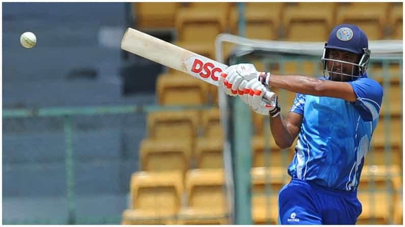 ಏಕದಿನ ಕ್ರಿಕೆಟ್ನಲ್ಲಿ ಕನ್ನಡಿಗನ ವಿಶ್ವದಾಖಲೆ: 129 ಎಸೆತಗಳಲ್ಲಿ ತ್ರಿಶತಕ!