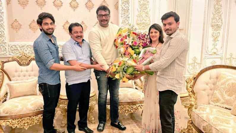 D Boss Darshan: ಜಮೀರ್ ಅಹ್ಮದ್ ಖಾನ್ ಭವ್ಯ ಬಂಗಲೆಗೆ ಭೇಟಿ ನೀಡಿದ ಡಿ ಬಾಸ್ ದರ್ಶನ್