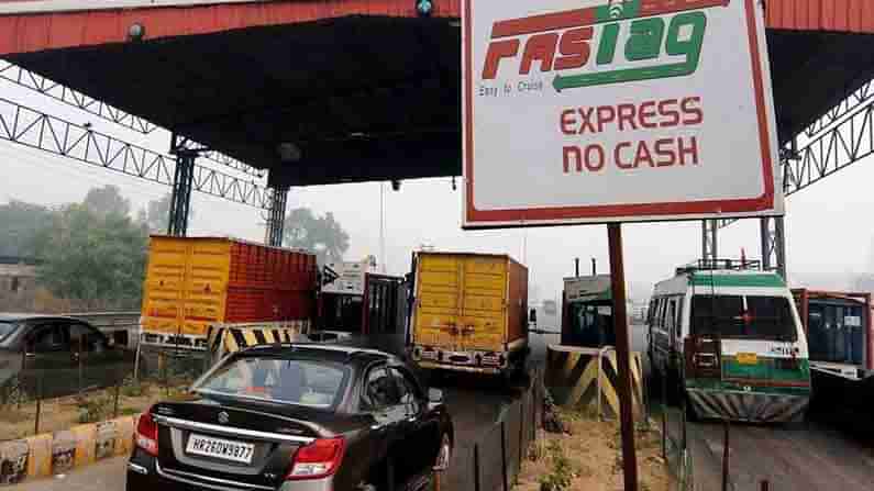 FASTag ಕಡ್ಡಾಯ: ಹೆಚ್ಚಾಯ್ತು ಗೊಂದಲ, ಟೋಲ್ಗಳಲ್ಲಿ ಮಾತಿನ ಚಕಮಕಿ