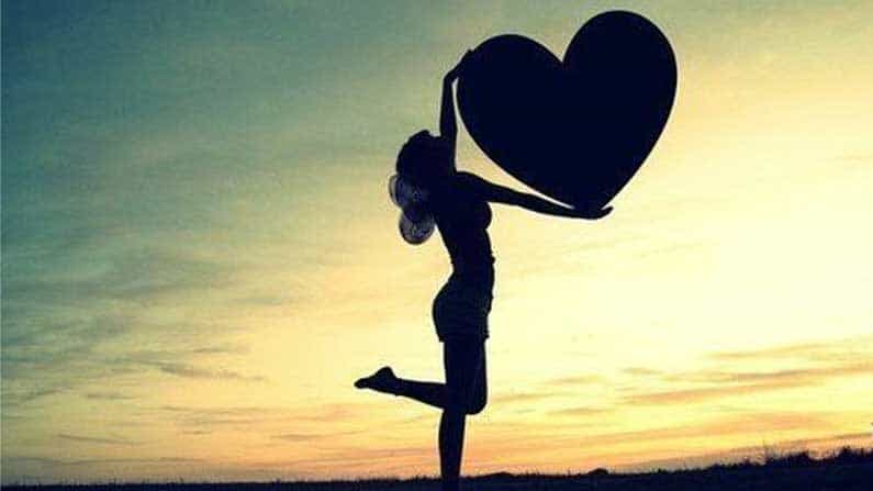 Valentine's Day: ನಿಮ್ಮ ಜೀವಕ್ಕಿಂತ ಹೆಚ್ಚು ಯಾರನ್ನೂ ಪ್ರೀತಿಸಬೇಡಿ Valentine's Day: ನಿಮ್ಮ ಜೀವಕ್ಕಿಂತ ಹೆಚ್ಚು ಯಾರನ್ನೂ ಪ್ರೀತಿಸಬೇಡಿ