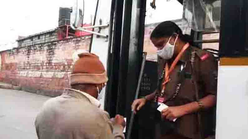 ಮಹಿಳಾ ಕಂಡಕ್ಟರ್ಸ್ಗೆ BMTCಯಿಂದ ಗುಡ್ ನ್ಯೂಸ್.. ಇವತ್ತಿನಿಂದ ಶಿಫ್ಟ್ ವೈಸ್ ಕೆಲಸ ಮಹಿಳಾ ಕಂಡಕ್ಟರ್ಸ್ಗೆ BMTCಯಿಂದ ಗುಡ್ ನ್ಯೂಸ್.. ಇವತ್ತಿನಿಂದ ಶಿಫ್ಟ್ ವೈಸ್ ಕೆಲಸ