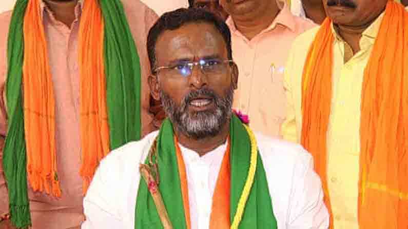 ವಿಜಯೇಂದ್ರ ಎಲ್ಲಿ ಮಲಗುತ್ತಾರೆ, ಎಲ್ಲಿ ಕುಡೀತಾರೆ, ಯಾರ ಮನೆಯಲ್ಲಿ ಇರ್ತಾರೆ ಅಂತಾ ನಮಗೂ ಗೊತ್ತು -ಕಾಶಪ್ಪನವರ್ ಕೌಂಟರ್