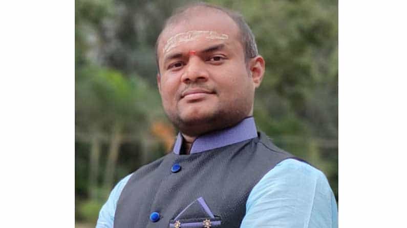 ಧನ್ವಂತರಿ ಮಹಾವಿಷ್ಣುವಿನ ಈ ಮಂತ್ರ ಹೇಳಿ ಅಥವಾ ಕೇಳಿಸಿಕೊಳ್ಳಿ; ರೋಗಬಾಧೆಗಳಿಂದ ರಕ್ಷಣೆ ಪಡೆಯಿರಿ