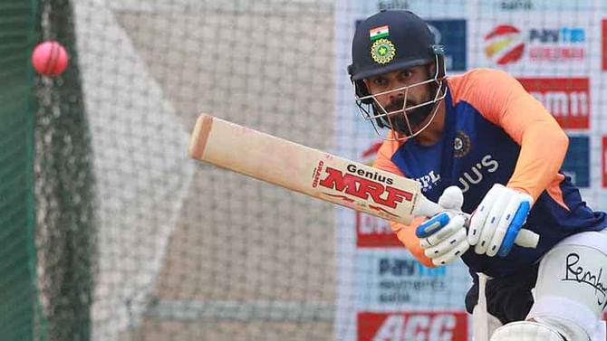 India vs England Test Series: ಪಿಂಕ್​ ಬಾಲ್​ನೊಂದಿಗೆ ಇಳಿಸಂಜೆಯಲ್ಲಿ ಬ್ಯಾಟ್​ ಮಾಡುವುದು ಕಷ್ಟ: ವಿರಾಟ್​ ಕೊಹ್ಲಿ