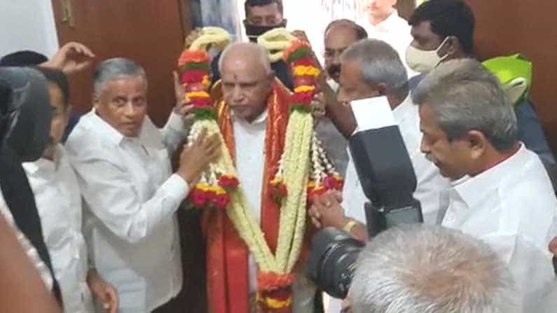 BS Yediyurappa Birthday: 79ನೇ ವಸಂತಕ್ಕೆ ಕಾಲಿಟ್ಟ ಮುಖ್ಯಮಂತ್ರಿ ಬಿಎಸ್ ಯಡಿಯೂರಪ್ಪ; ಟ್ವೀಟ್ ಮೂಲಕ ಶುಭಾಶಯ ತಿಳಿಸಿದ ಪ್ರಧಾನಿ ಮೋದಿ BS Yediyurappa Birthday: 79ನೇ ವಸಂತಕ್ಕೆ ಕಾಲಿಟ್ಟ ಮುಖ್ಯಮಂತ್ರಿ ಬಿಎಸ್ ಯಡಿಯೂರಪ್ಪ; ಟ್ವೀಟ್ ಮೂಲಕ ಶುಭಾಶಯ ತಿಳಿಸಿದ ಪ್ರಧಾನಿ ಮೋದಿ