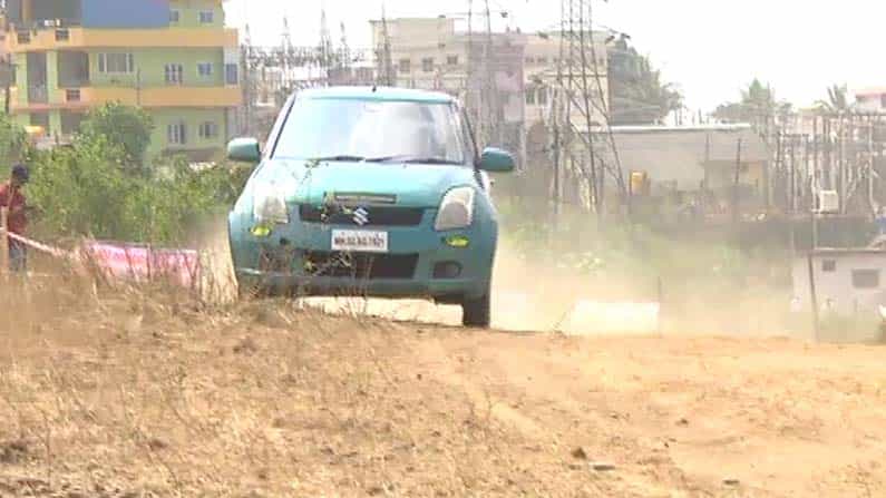 ರಾಕೆಟ್ ವೇಗದಲ್ಲಿ ಮಿಂಚಿ ಮಾಯವಾಗುವ ಕಾರುಗಳು: ರೋಚಕತೆ ಸೃಷ್ಟಿಸಿದ ಹೊಯ್ಸಳರ ನಾಡಿನ ಮೋಟಾರ್ ಸ್ಪೋರ್ಟ್ಸ್! ರಾಕೆಟ್ ವೇಗದಲ್ಲಿ ಮಿಂಚಿ ಮಾಯವಾಗುವ ಕಾರುಗಳು: ರೋಚಕತೆ ಸೃಷ್ಟಿಸಿದ ಹೊಯ್ಸಳರ ನಾಡಿನ ಮೋಟಾರ್ ಸ್ಪೋರ್ಟ್ಸ್!