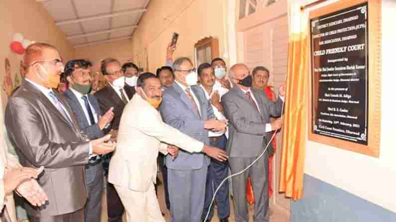 ಧಾರವಾಡದಲ್ಲಿ ಮಕ್ಕಳ ಸ್ನೇಹಿ ನ್ಯಾಯಾಲಯದ ಉದ್ಘಾಟನೆ: ಕೋರ್ಟ್ ಎಂಬ ಕಲ್ಪನೆ ಕಂದಮ್ಮಗಳಲ್ಲಿ ಬಾರದಂತೆ ವ್ಯವಸ್ಥೆ