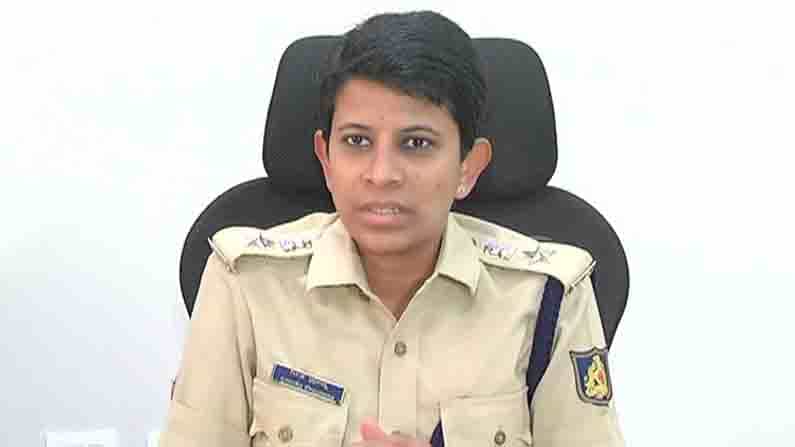 18 ವರ್ಷವಳಪಟ್ಟವರು ವಾಹನ ತಂದ್ರೆ ಪೆಟ್ರೋಲ್ ಹಾಕಲ್ಲ.. ಅಪ್ರಾಪ್ತರ ಬೈಕ್ ರೈಡ್ಗೆ ಪೊಲೀಸರ ಬ್ರೇಕ್ 18 ವರ್ಷವಳಪಟ್ಟವರು ವಾಹನ ತಂದ್ರೆ ಪೆಟ್ರೋಲ್ ಹಾಕಲ್ಲ.. ಅಪ್ರಾಪ್ತರ ಬೈಕ್ ರೈಡ್ಗೆ ಪೊಲೀಸರ ಬ್ರೇಕ್