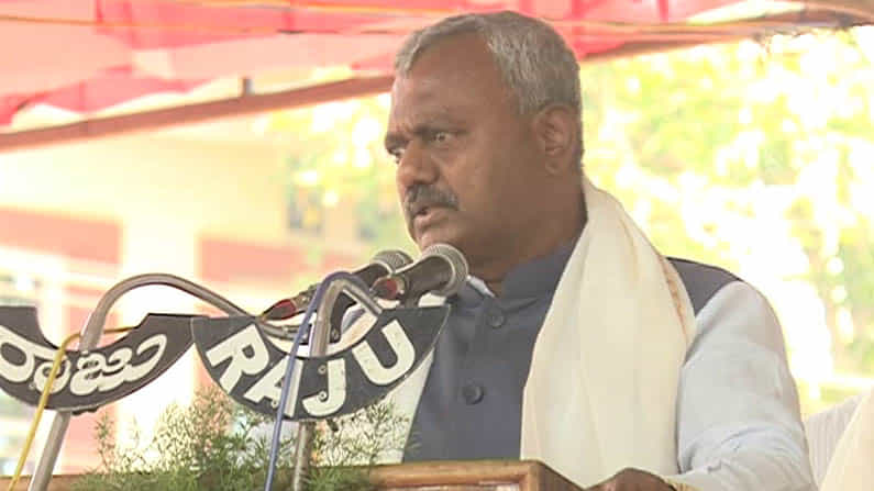 ವೈದ್ಯಕೀಯ ವಿದ್ಯಾರ್ಥಿಗಳ ಪ್ರತಿಭಾ ಪಲಾಯನ ತಡೆಯಲು ಸಚಿವ ಎಸ್.ಟಿ. ಸೋಮಶೇಖರ್ ಮನವಿ