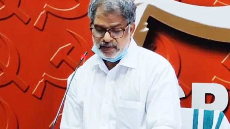Kerala Assembly Elections 2021: ಕೇರಳ ವಿಧಾನಸಭೆ ಚುನಾವಣೆಗೆ ಅಭ್ಯರ್ಥಿಗಳ ಪಟ್ಟಿ ಬಿಡುಗಡೆ ಮಾಡಿದ ಸಿಪಿಎಂ, ಯುವ ನಾಯಕರಿಗೆ ಮಣೆ Kerala Assembly Elections 2021: ಕೇರಳ ವಿಧಾನಸಭೆ ಚುನಾವಣೆಗೆ ಅಭ್ಯರ್ಥಿಗಳ ಪಟ್ಟಿ ಬಿಡುಗಡೆ ಮಾಡಿದ ಸಿಪಿಎಂ, ಯುವ ನಾಯಕರಿಗೆ ಮಣೆ