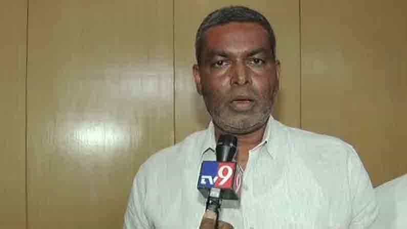 ‘CD ಪ್ರಕರಣದಲ್ಲಿ 9 ಜನರು ಭಾಗಿಯಾಗಿದ್ದಾರೆ; ರಾಜಕೀಯ ಹೋದ್ರೂ ತೊಂದರೆಯಿಲ್ಲ.. ಇವರಿಗೆ ತಕ್ಕ ಶಾಸ್ತಿ ಮಾಡ್ತೇವೆ’ ‘CD ಪ್ರಕರಣದಲ್ಲಿ 9 ಜನರು ಭಾಗಿಯಾಗಿದ್ದಾರೆ; ರಾಜಕೀಯ ಹೋದ್ರೂ ತೊಂದರೆಯಿಲ್ಲ.. ಇವರಿಗೆ ತಕ್ಕ ಶಾಸ್ತಿ ಮಾಡ್ತೇವೆ’