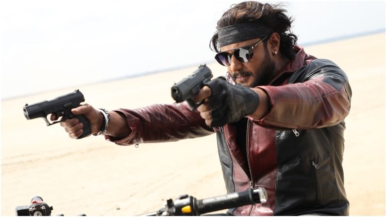Roberrt Telugu Collection: ತೆಲುಗು ನೆಲದಲ್ಲಿ ತೊಡೆತಟ್ಟಿದ ‘ರಾಬರ್ಟ್’! ಆಂಧ್ರ-ತೆಲಂಗಾಣದಲ್ಲಿ ಎಷ್ಟು ಕೋಟಿ ಕಲೆಕ್ಷನ್? Roberrt Telugu Collection: ತೆಲುಗು ನೆಲದಲ್ಲಿ ತೊಡೆತಟ್ಟಿದ ‘ರಾಬರ್ಟ್’! ಆಂಧ್ರ-ತೆಲಂಗಾಣದಲ್ಲಿ ಎಷ್ಟು ಕೋಟಿ ಕಲೆಕ್ಷನ್?