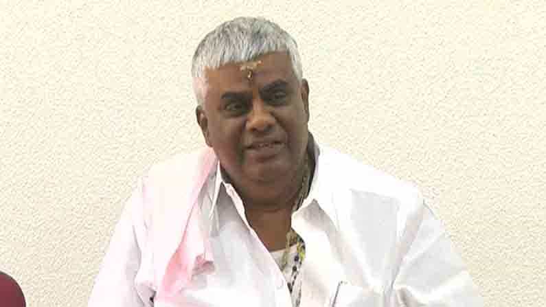 ಜೆಡಿಎಸ್ ಮುಳುಗುತ್ತಿರುವ ಹಡಗು ಎನ್ನುತ್ತಿದ್ದರು; 2023ರಲ್ಲಿ ಯಾರು ಮುಳುಗುತ್ತಾರೆ ನೋಡೋಣ: ಹೆಚ್ಡಿ ರೇವಣ್ಣ ಜೆಡಿಎಸ್ ಮುಳುಗುತ್ತಿರುವ ಹಡಗು ಎನ್ನುತ್ತಿದ್ದರು; 2023ರಲ್ಲಿ ಯಾರು ಮುಳುಗುತ್ತಾರೆ ನೋಡೋಣ: ಹೆಚ್ಡಿ ರೇವಣ್ಣ