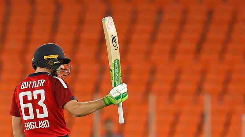 India vs England 3rd T20I Live Score: ಕೊಹ್ಲಿ ಶ್ರಮ ವ್ಯರ್ಥ, ಭಾರತಕ್ಕೆ 8 ವಿಕೆಟ್ ಸೋಲು India vs England 3rd T20I Live Score: ಕೊಹ್ಲಿ ಶ್ರಮ ವ್ಯರ್ಥ, ಭಾರತಕ್ಕೆ 8 ವಿಕೆಟ್ ಸೋಲು