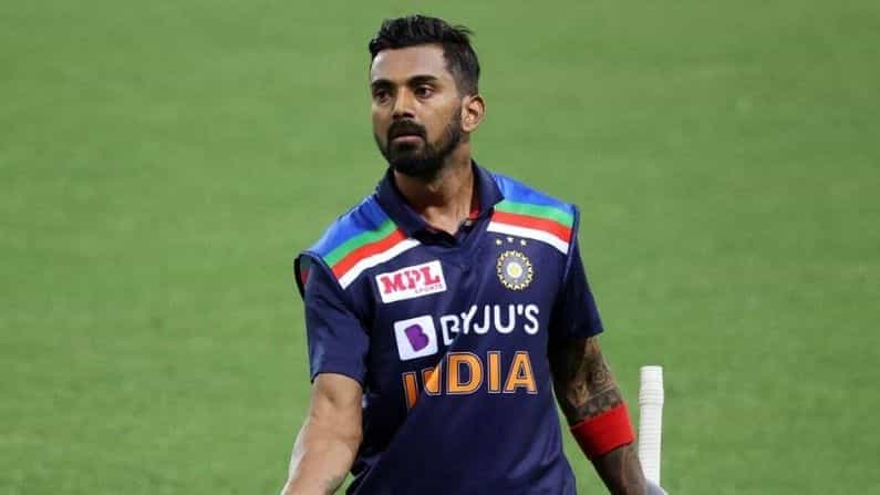 India vs England: ಕೊಹ್ಲಿಯ ಆ ಒಂದು ಮಾತು ಕನ್ನಡಿಗ ರಾಹುಲ್ ಕ್ರಿಕೆಟ್ ಬದುಕಿಗೆ ದೊಡ್ಡ ಗಂಡಾಂತರ ತಂದಿದೆ..! India vs England: ಕೊಹ್ಲಿಯ ಆ ಒಂದು ಮಾತು ಕನ್ನಡಿಗ ರಾಹುಲ್ ಕ್ರಿಕೆಟ್ ಬದುಕಿಗೆ ದೊಡ್ಡ ಗಂಡಾಂತರ ತಂದಿದೆ..!