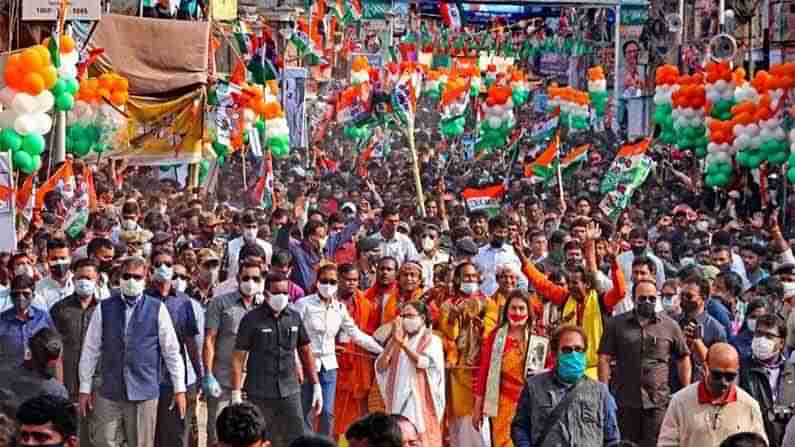 ಬಂಗಾಳದಲ್ಲಿ ಮಹಿಳೆಯರು ಸುರಕ್ಷಿತವಾಗಿದ್ದಾರೆ, ದೆಹಲಿ ಮಹಿಳೆಯರ ಬಗ್ಗೆ ನರೇಂದ್ರ ಮೋದಿ ಯೋಚಿಸಲಿ: ಮಮತಾ ಬ್ಯಾನರ್ಜಿ