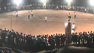 ಬೀದರ್​ನಲ್ಲಿ ಹೆಚ್ಚಾದ ಕೊರೊನಾ ಪ್ರಕರಣ: ಮಾಸ್ಕ್ ಧರಿಸದೆ ಜನರ ನಿರ್ಲಕ್ಷ್ಯ