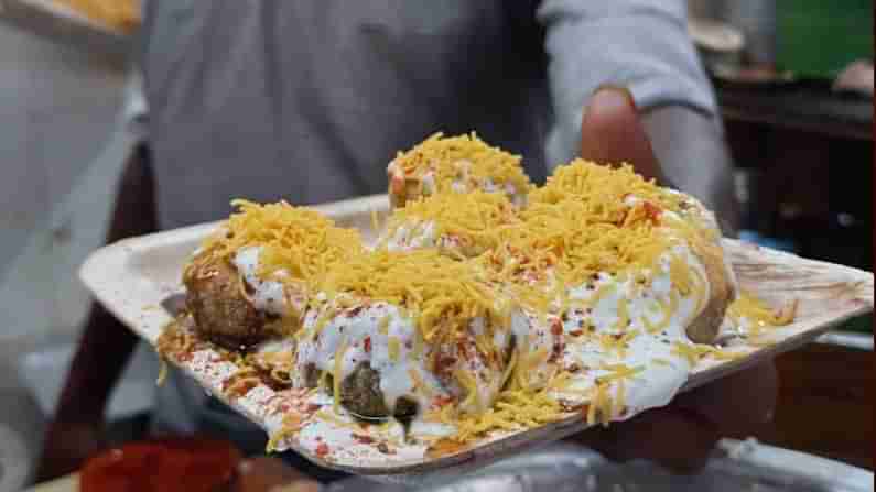 Street Food: ಸುಮಾರು 67 ವರ್ಷಗಳಿಂದ ಜನರಿಗೆ ಸ್ವಾದಿಷ್ಟ ಚಾಟ್ಸ್ ನೀಡುತ್ತಿದೆ ಅರಳಿಮರ ಪಾನಿಪೂರಿ