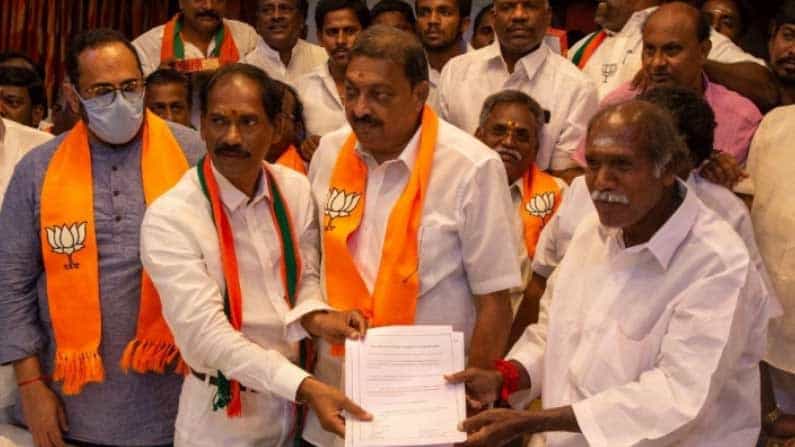 Puducherry Assembly Elections 2021: ಪುದುಚೇರಿ ಚುನಾವಣೆಯಲ್ಲಿ10 ಸೀಟುಗಳಲ್ಲಿ ಸ್ಪರ್ಧಿಸಲಿದೆ ಬಿಜೆಪಿ Puducherry Assembly Elections 2021: ಪುದುಚೇರಿ ಚುನಾವಣೆಯಲ್ಲಿ10 ಸೀಟುಗಳಲ್ಲಿ ಸ್ಪರ್ಧಿಸಲಿದೆ ಬಿಜೆಪಿ