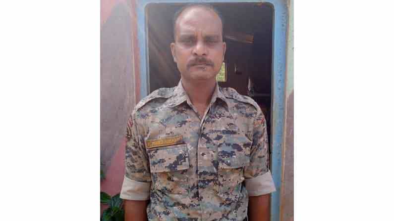 ಬೆಳಗಾವಿಯಲ್ಲಿ ಕಾರ್ಯ ನಿರ್ವಹಿಸುತ್ತಿದ್ದ CRPF ಯೋಧ ವಿಧಿವಶ ಬೆಳಗಾವಿಯಲ್ಲಿ ಕಾರ್ಯ ನಿರ್ವಹಿಸುತ್ತಿದ್ದ CRPF ಯೋಧ ವಿಧಿವಶ