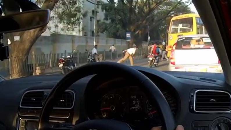 Traffic cop throws shoe at bikers 