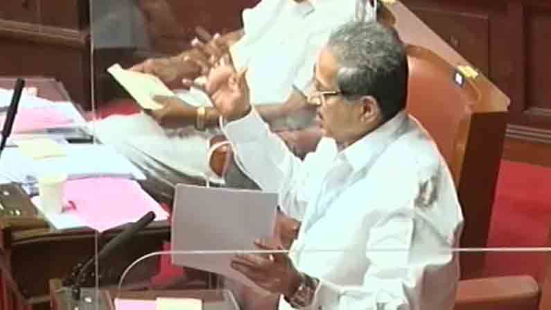 ‘ಬಿಜೆಪಿಯವ್ರು ಹೆಣ್ಣುಮಕ್ಕಳಿಗೆ ಕಾಟ ಕೊಡ್ತಾರೆ.. ಅವರ ಕಾಟ ತಡೆಯೋಕಾಗದೆ ಹೆಣ್ಣುಮಕ್ಕಳು ಪಕ್ಷದಲ್ಲಿ ಇರಲ್ಲ’ ‘ಬಿಜೆಪಿಯವ್ರು ಹೆಣ್ಣುಮಕ್ಕಳಿಗೆ ಕಾಟ ಕೊಡ್ತಾರೆ.. ಅವರ ಕಾಟ ತಡೆಯೋಕಾಗದೆ ಹೆಣ್ಣುಮಕ್ಕಳು ಪಕ್ಷದಲ್ಲಿ ಇರಲ್ಲ’