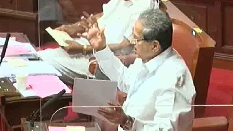 ‘ಬಿಜೆಪಿಯವ್ರು ಹೆಣ್ಣುಮಕ್ಕಳಿಗೆ ಕಾಟ ಕೊಡ್ತಾರೆ.. ಅವರ ಕಾಟ ತಡೆಯೋಕಾಗದೆ ಹೆಣ್ಣುಮಕ್ಕಳು ಪಕ್ಷದಲ್ಲಿ ಇರಲ್ಲ’ ‘ಬಿಜೆಪಿಯವ್ರು ಹೆಣ್ಣುಮಕ್ಕಳಿಗೆ ಕಾಟ ಕೊಡ್ತಾರೆ.. ಅವರ ಕಾಟ ತಡೆಯೋಕಾಗದೆ ಹೆಣ್ಣುಮಕ್ಕಳು ಪಕ್ಷದಲ್ಲಿ ಇರಲ್ಲ’