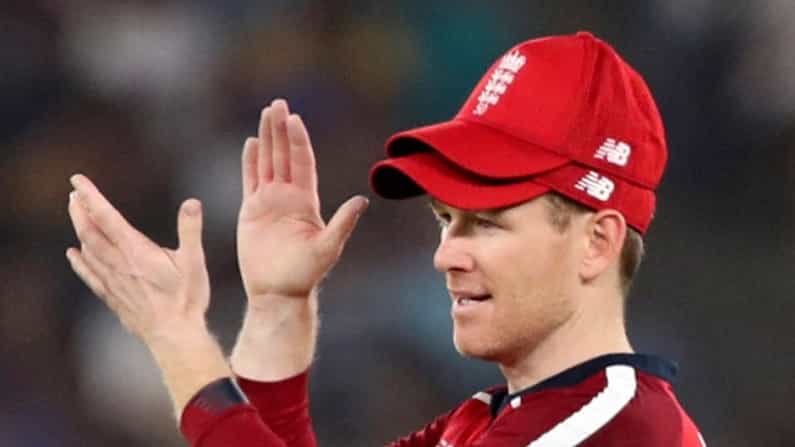 India vs England: ಪಂದ್ಯ ನಡೆಯುವಾಗ ಇಂಗ್ಲೆಂಡ್ ತಂಡದ ನಾಯಕ ಇಯೊನ್ ಮೋರ್ಗಾನ್ ಎರಡೆರಡು ಕ್ಯಾಪ್ ಧರಿಸುವುದ್ಯಾಕೆ? India vs England: ಪಂದ್ಯ ನಡೆಯುವಾಗ ಇಂಗ್ಲೆಂಡ್ ತಂಡದ ನಾಯಕ ಇಯೊನ್ ಮೋರ್ಗಾನ್ ಎರಡೆರಡು ಕ್ಯಾಪ್ ಧರಿಸುವುದ್ಯಾಕೆ?
