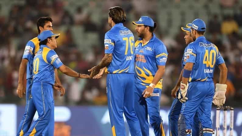 Road Safety World Series 2021: ವೆಸ್ಟ್ ಇಂಡೀಸ್ ಲೆಜೆಂಡ್ಸ್ ವಿರುದ್ಧ ರೋಚಕ ಜಯಗಳಿಸಿ ಫೈನಲ್​ಗೇರಿದ ಇಂಡಿಯಾ ಲೆಜೆಂಡ್ಸ್
